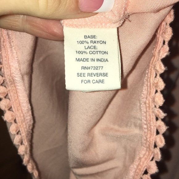 MUDD Coral Tank w/Crotchet Details M - Picture 5 of 6